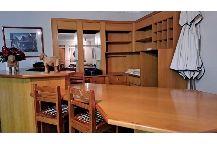 6 Bedroom Property for Sale in Brenton On Sea Western Cape